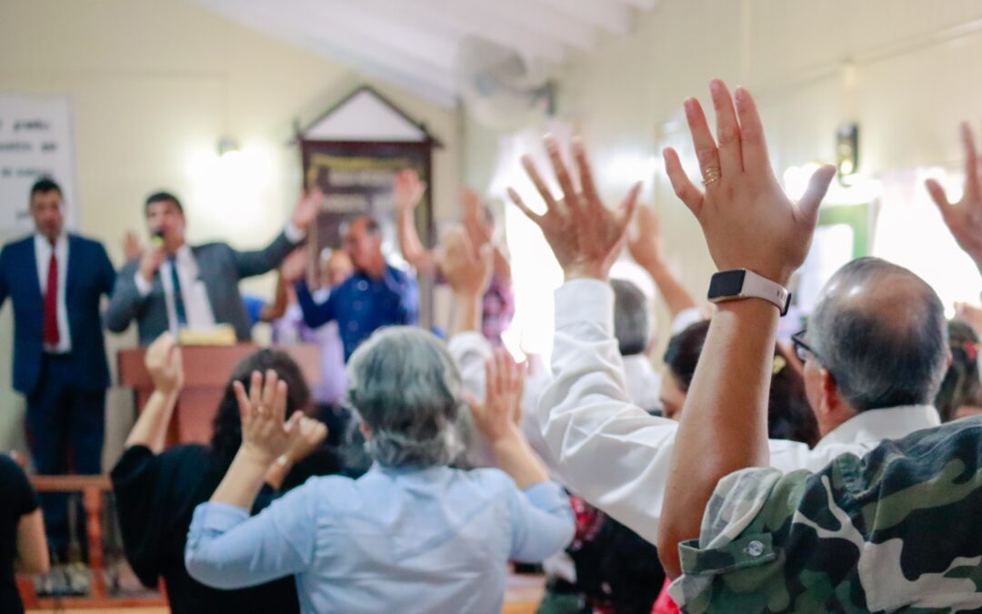 Mantengámonos Ocupados Compartiendo Las Buenas Obras